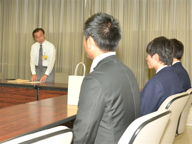 ファイル 1802-2.jpg