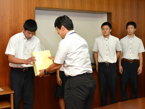 ファイル 2439-6.jpg