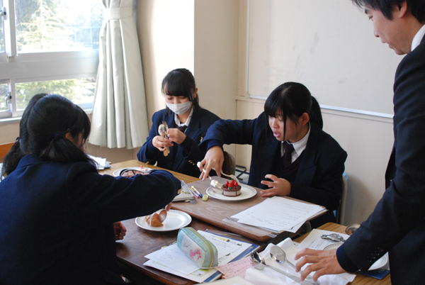 ファイル 3335-3.jpg